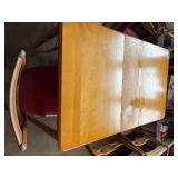 Maple kitchen table (1 leaf, 5 chairs) -- KCHN