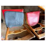 Maple kitchen table (1 leaf, 5 chairs) -- KCHN