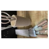 Kitchen Knife Set, Retrosohoo 6-Pieces Khaki Sharp Knife Block Sets for Kitchen, Non-stick Non-slip Stainless Steel Chef knives with Universal Block Suitable for Home Restaurant (Khaki)