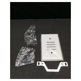 Leviton 1-Gang Louvre Wallplate, Standard Size, Painted Metal, 88080, White