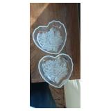 Home Beautiful Crystal Covered Rose Petal Heart Box
