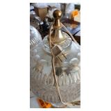 Set of 2 Gold and 24% Lead Crystal Underwriters Laboratories Lamps