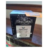 Miller Import, The Irena Collection Genuine Polish 24% Leaded Crystal Cookie Jar