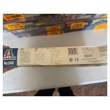 Italeri M-109 E4/G/A1/A2 Self-Propelled Gun Model Kit Collectors Item