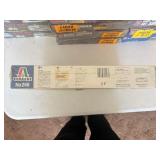 Factory Sealed Italeri M-109 E4/G/A1/A2 Self-Propelled Gun Model Kit Collectors Item