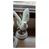 Andrea by Sadek White Dove Porcelain Bird Decor Set