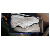 Brand New with Tags Reebok Men’s Comfort Glide Tennis Shoes Size 10.5