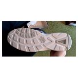 Slightly Used Mens Reebok Fitness Walk Supreme Walking Shoes Size 10.5