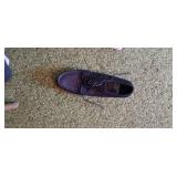 Gently Used Sporting T Cables & Co. Men’s Shoes Size 10