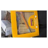 Mondo Llama Paint Your Own Wood Pet Characters Kit