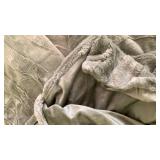 Pillowfort Green Wave Kids Plush Throw Blanket
