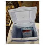 Rubbermaid Blue Cooler with Ice Pack