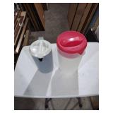 Tupperware Beverage Pitcher Set - Gray and Pink