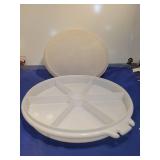Tupperware Divided Serving Tray with Lid