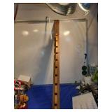 Wooden Height cap holder