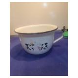 Spotted Cow Enamel pot