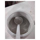 Gravy or soup pot with glass ladle