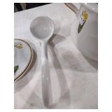 Gravy or soup pot with glass ladle