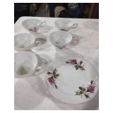 Made in Japan Rose Pattern Tea Cups Set