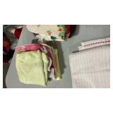 Mixed Kitchen Towel Set with Holiday Designs