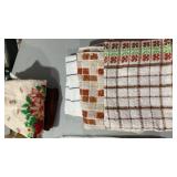 Mixed Kitchen Towel Set with Holiday Designs