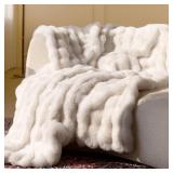 blunique Ultra Soft Cozy Faux Fur Throw Blanket, Fuzzy Plush Thick Bubble Blanket, Luxury Fluffy Blanket for Couch, Sofa, Bedroom, and Living Room, 50x60 Inches, Cream White