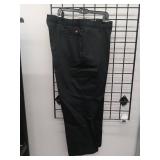 APPEARS NEW - RedKap Black Work Cargo Pants (Size 44x30) 3 PACK