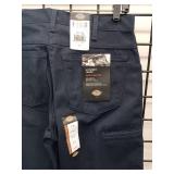APPEARS NEW - Dickies Mens Regular Fit 5-Pocket Stay Dark Pant (Size 31x33)