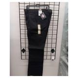 APPEARS NEW - Dickies Women