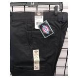 APPEARS NEW - Dickies Women