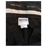 APPEARS NEW - Pro-Tuff Uniform Tactical Cargo Pants (Size 32)