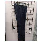 APPEARS NEW - Edwards Signature Women