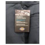 APPEARS NEW - Dickies Women