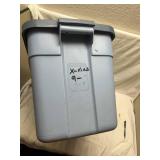 Rubbermaid Storage Tote