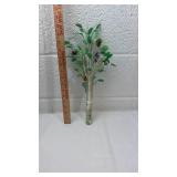 Decorative Paper Roll with Blue Quatrefoil Pattern