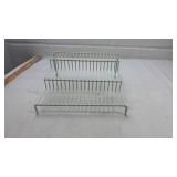 White Wire Plate Display Rack