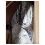 Xsleep Queen Air Mattress with Built in Pump Luxurious Comfort Raised Inflatable Mattress Queen Airbed Blow Up Mattress for Home and Guests Air Bed 2 Mins Fast Inflate/Deflate 660 lbs Max