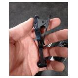 Auto Clicker for Smart Phone, Phone Screen Tapper for Phone Apps Video Live Streaming Gadget Fast Click Simulation Finger Continuous Click for Live Broadcasts Likes, Games, Shopping, Reward Tasks