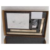 BWE Freestanding Toilet Paper Holder With Natural Marble Base in Brushed Gold