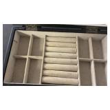 Vintage Wooden Jewelry Box with Compartments GS80
