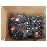 Model KVD5521B manufacturer Barco manufactured 05/2018 - lot of 11 panels (3 broken, check pictures) bracketry included 55 inches each - LCD video wall ITR80