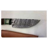 Handcrafted Damascus Steel Full Tang Hunting/Fishing Knife with Leather Sheath approx 8.5 inches