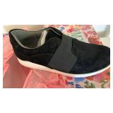 Mootsies Tootsies Wander Black Slip-On Shoes lot of 2 pairs