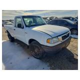 2000 Mazda B2500 Pickup White