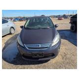 2013 Ford Fiesta SE Gray