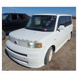 2006 Scion xB White