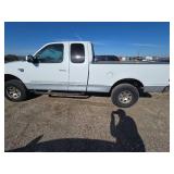 1999 Ford F150 XLT White
