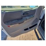 1999 Ford F150 XLT White