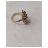 10K Gold Grape and Leaf Design Ring