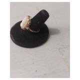 Shell Cameo Ring in 10k Gold Setting